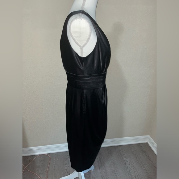 London Times Black Satin Cocktail Dress - Picture 7 of 11